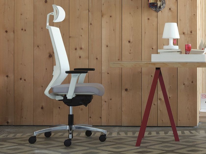 LOGICA WHITE 01 PT Heightadjustable upholstered office chair with