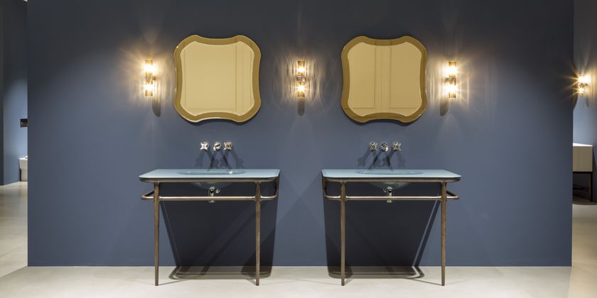 COSTWAY Specchio da Parete 77 x 100 CM, Specchio Rettangolare con