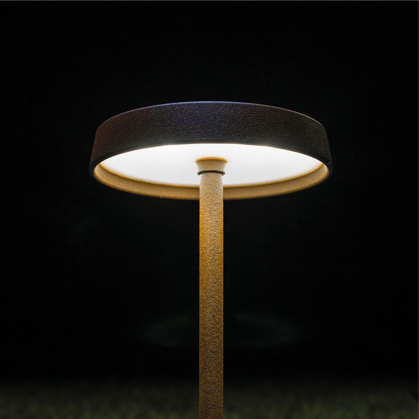 PISTILLO Bollard light By Linea Light Group