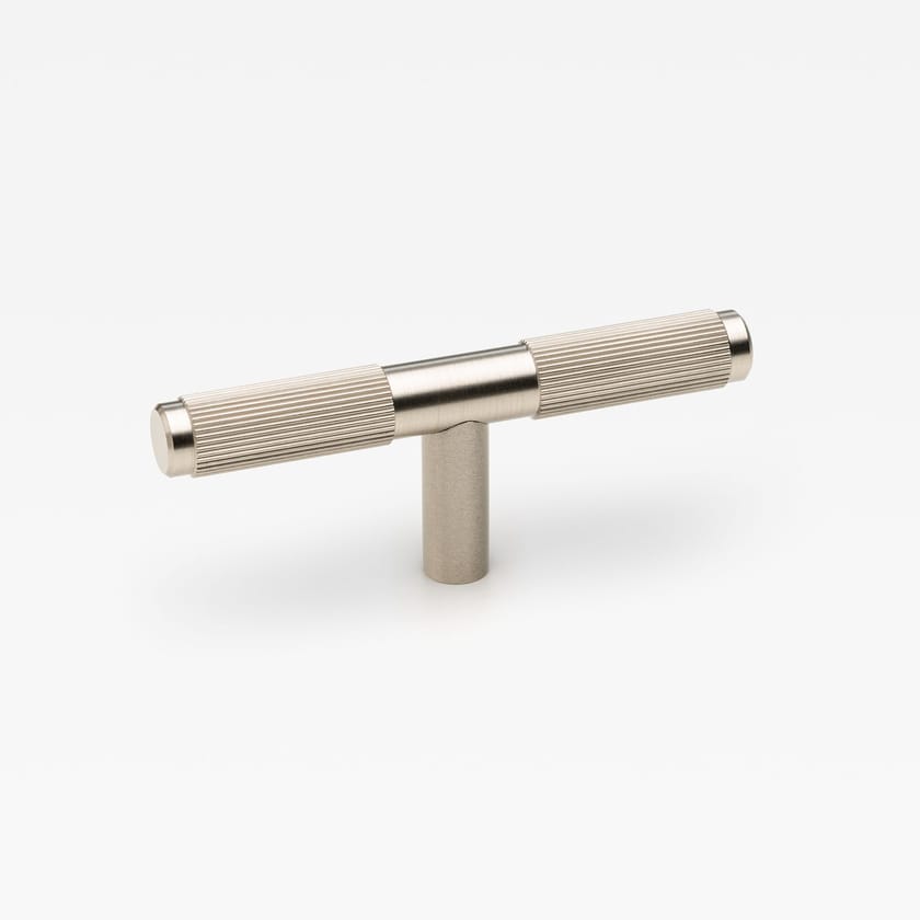 LINEAR T-PULL by Lo & Co Interiors - Pomello in ottone - 11