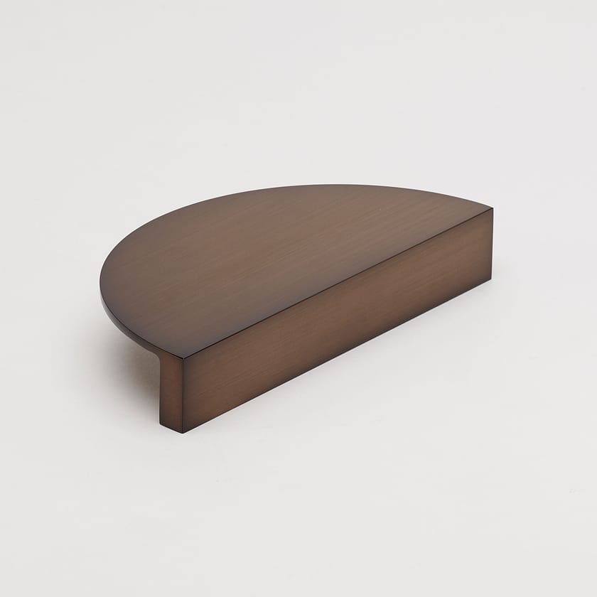 LUNA by Lo & Co Interiors - Maniglia in ottone - 16