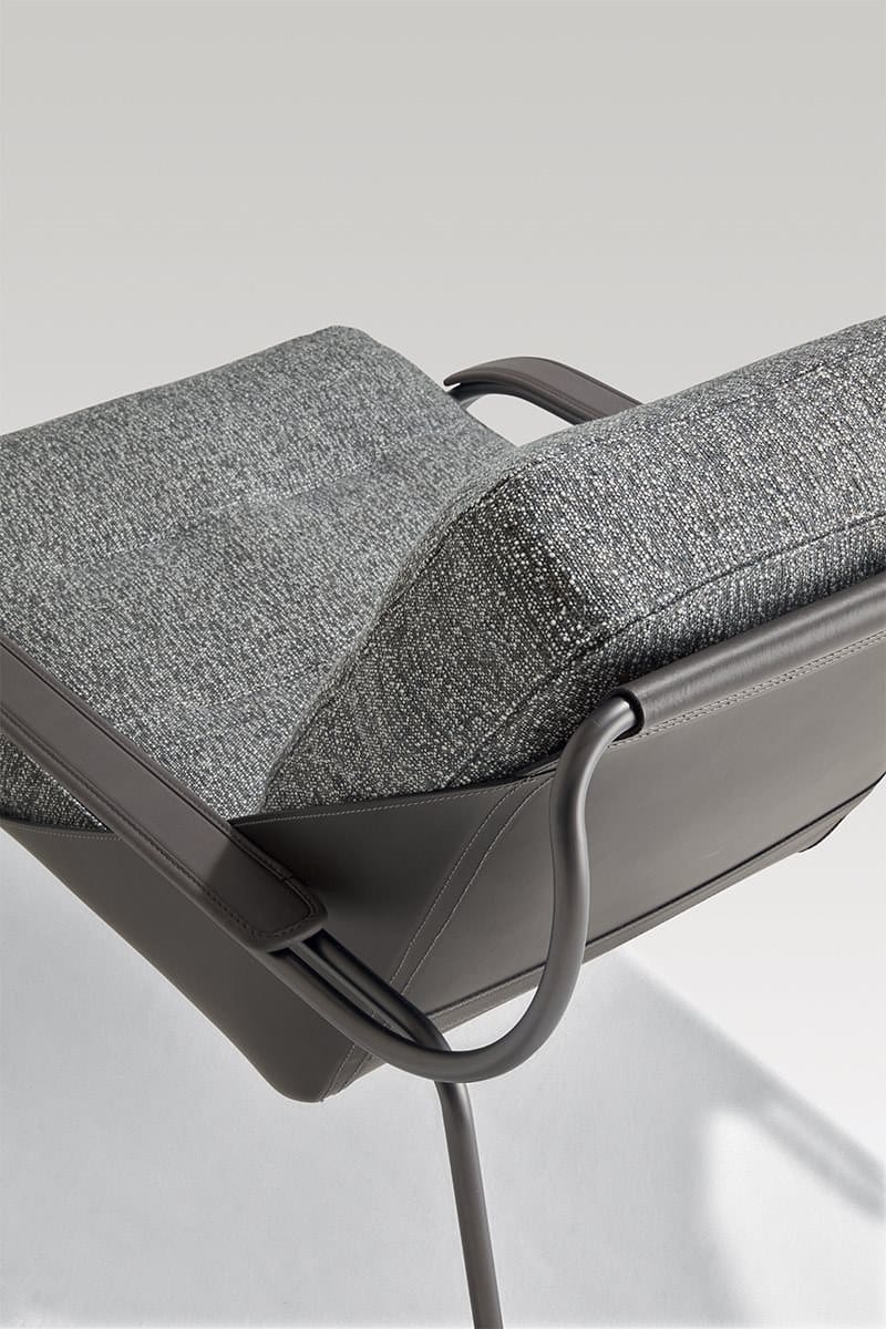 MAGGIOLINA Fabric Chaise longue Upholstered fabric Chaise longue By