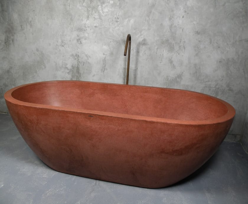 MAGNA Freestanding oval lightweight concrete bathtub By CRÉER