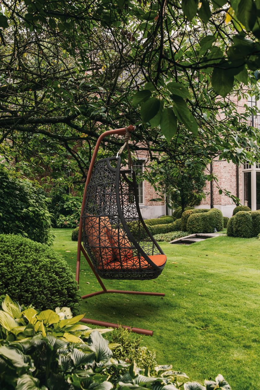 MAIA 1 Seater synthetic fibre garden swing seat By Kettal
