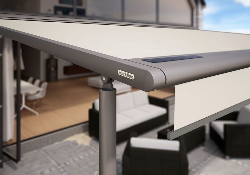 Tenda Da Sole Cassonata Motorizzata Con Guide Laterali MARKILUX PERGOLA 