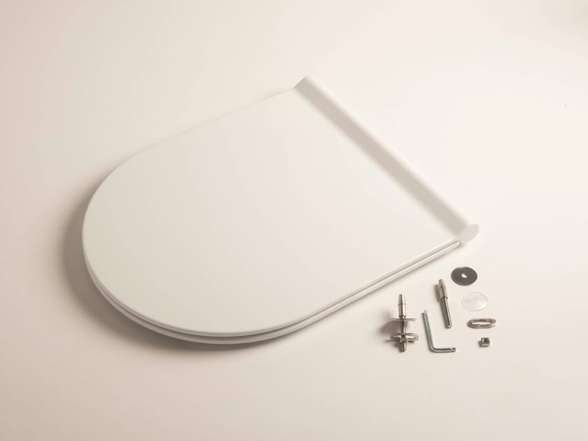 Product photograph of Unica Toilet Seat from Archiproducts UK