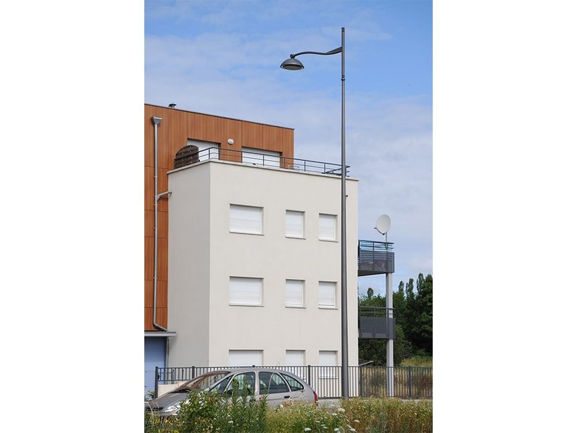 Testa palo a LED in alluminio METRO By GHM-ECLATEC design Eclatec