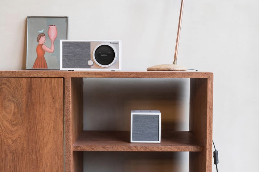 Bluetooth digital wooden Radio MODEL ONE DIGITAL By Tivoli Audio