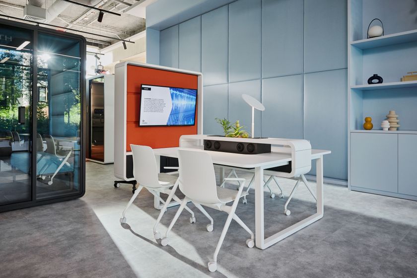 HUSHSPOT Meeting table By Mikomax Smart Office