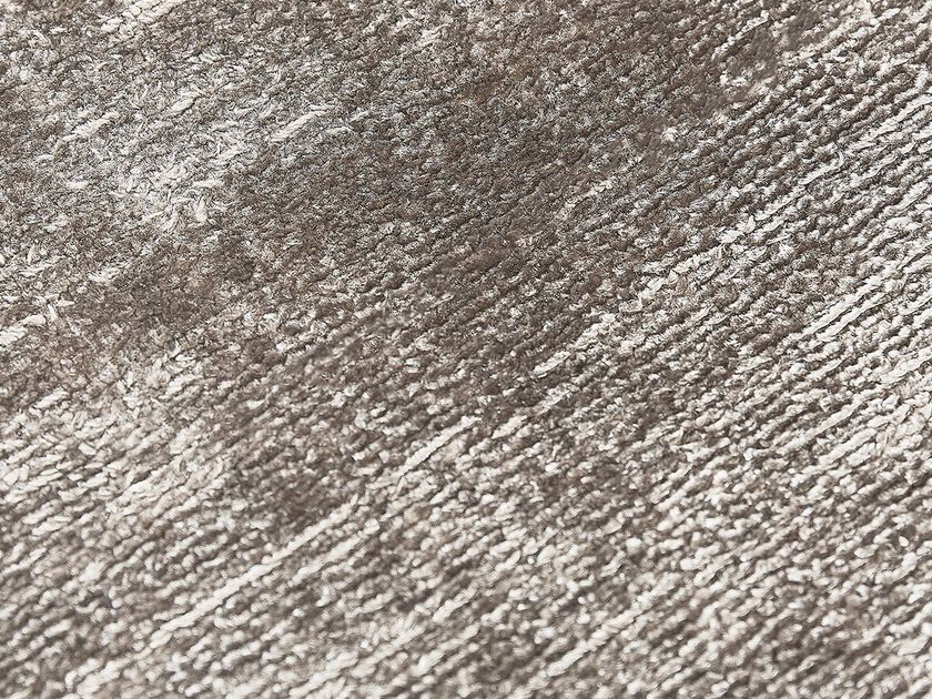 FEEL ROUND CORD Handmade banana-leaf rug By Mohebban