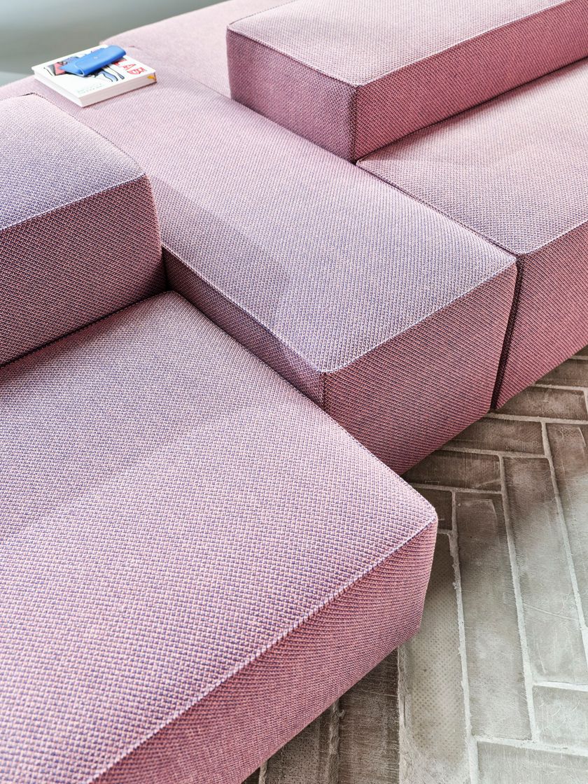 DOMINO.18 Modular fabric sofa By Montis | design Dick Spierenburg
