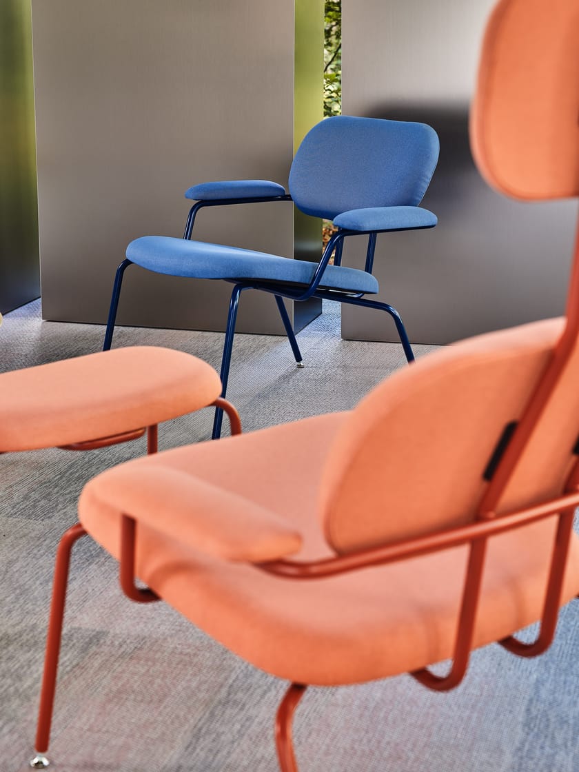 NEW SCHOOL Armchair By MDD