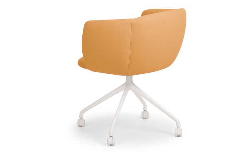 NOT SMALL | Chair with castors By True Design design E-ggs