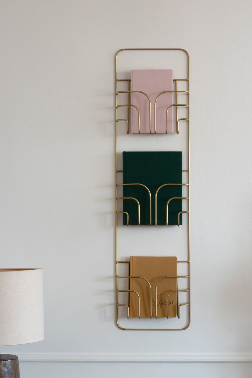 NOW Magazine rack By Maze