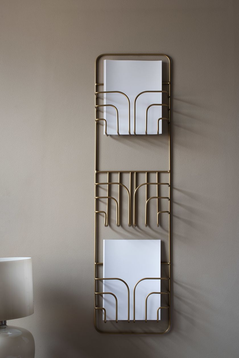 NOW Magazine rack By Maze
