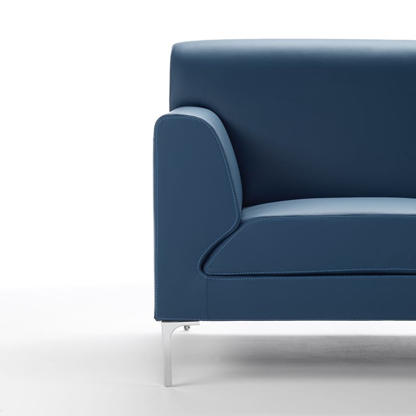 Sectional leather sofa OASI By Zani Collezione Poltrone design Paola Zani