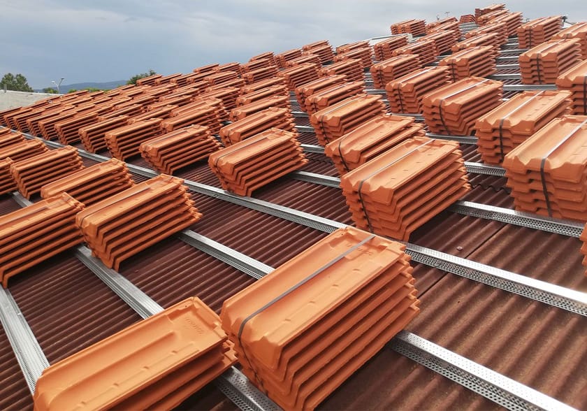 LASTRE SOTTOTEGOLA ONDULINE by ONDULINE ITALIA - Lastre da sottocopertura per tetti in tegole - 3