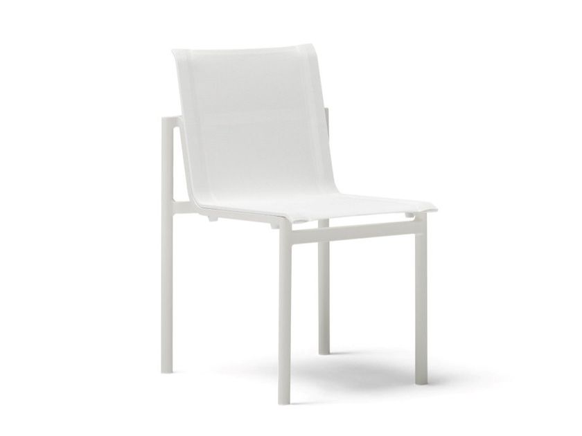 ORIGIN Chaise de jardin empilable en Batyline® By POINT | design Mario Ruiz
