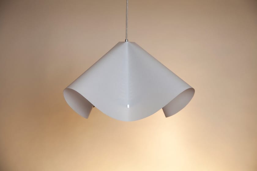Lámpara colgante LED de papel japonés PARABOLA By SMALL RABBIT DESIGN