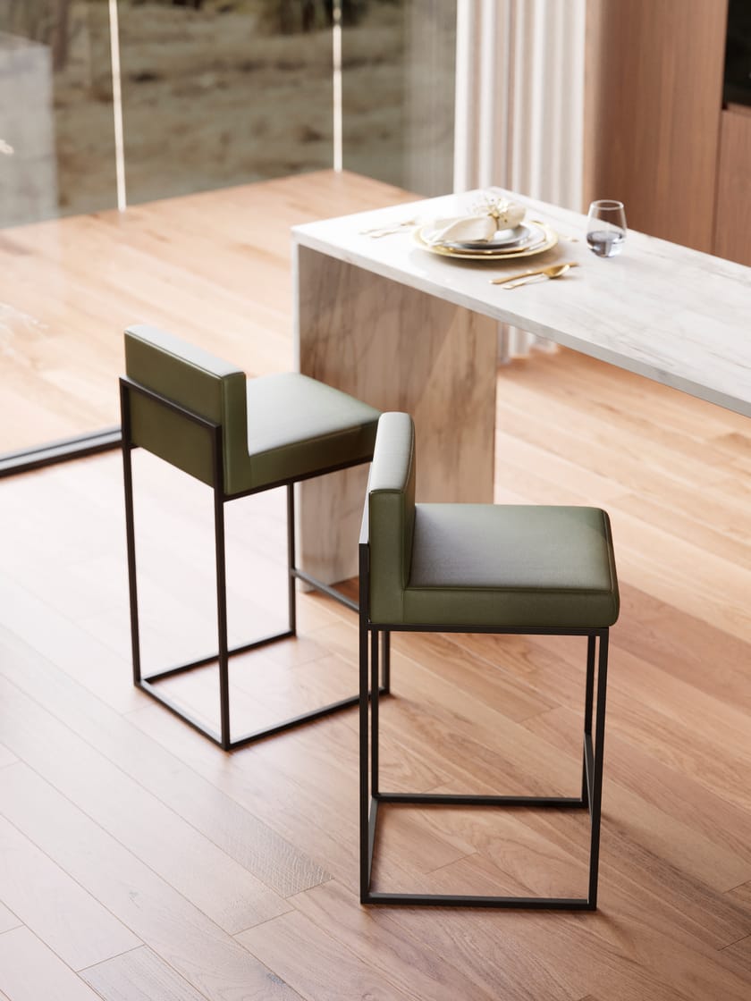 PETER Leather barstool with footrest By Laskasas