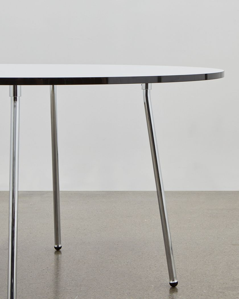 PH DINING TABLE | 桌子 By PH Furniture & Pianos 设计师Poul Henningsen