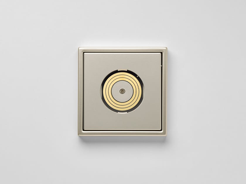 PLUG & LIGHT by JUNG - Alimentatore - 2