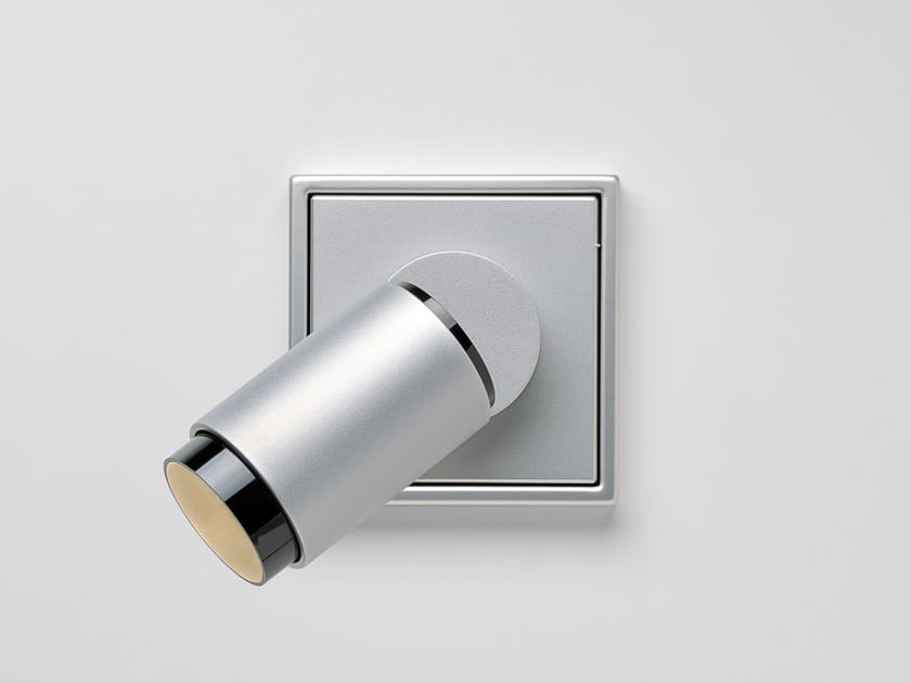 PLUG & LIGHT by JUNG - Faretto a LED orientabile - 4