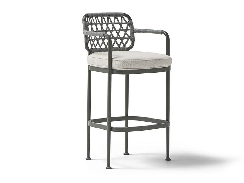 CURIO Garden stool By POINT