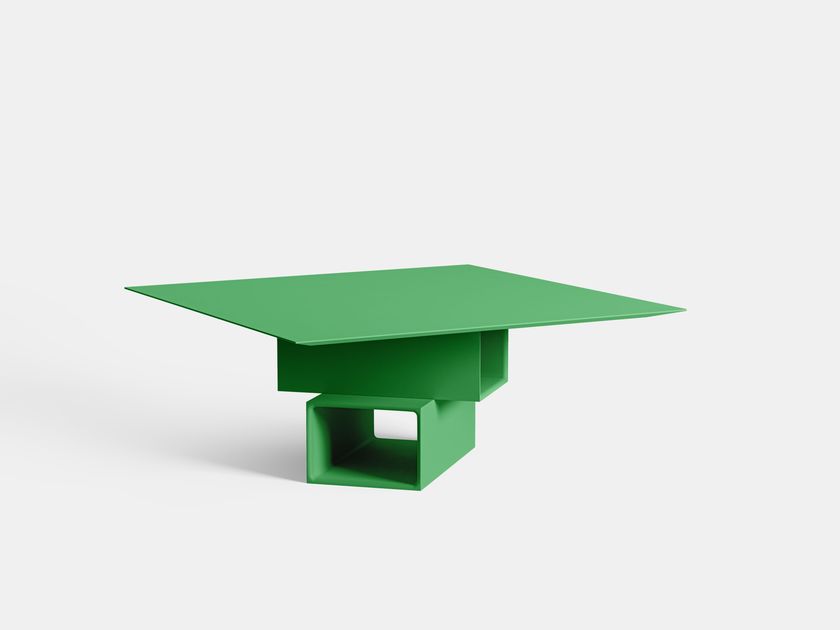 MANIFESTO QUADRO Square cement table By PULKRA