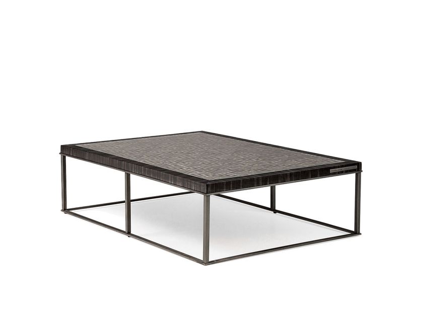 COLLEC(T)ABLE Coffee table By Pieter Adam