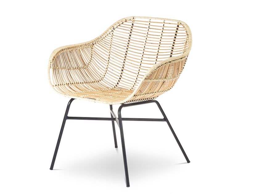 TIMOROUT Rattan easy chair with armrests By Pilma