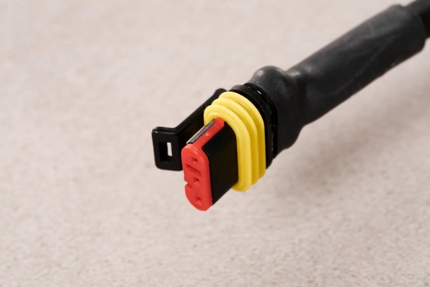 RADIAFLOOR C by NEWFLOOR - Pavimento sopraelevato / Pannello radiante a pavimento - 3