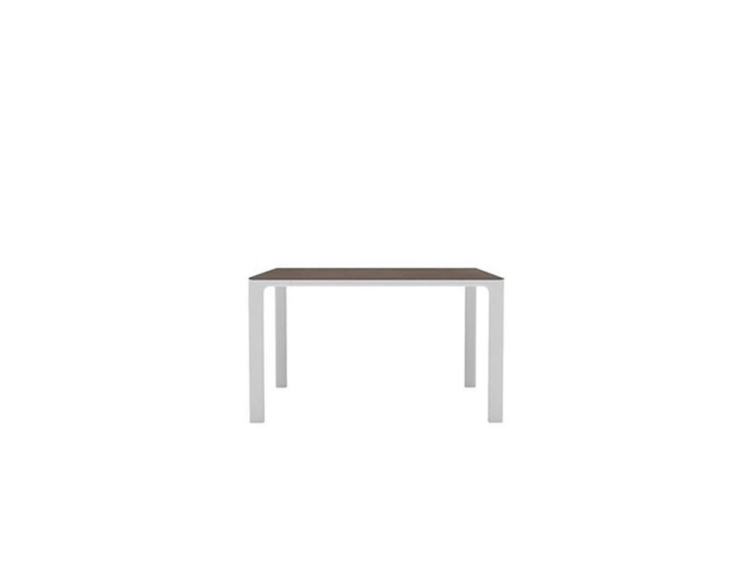 RAGLAN TABLE TECHNICAL STONE 茶几 By Andreu World | design Piergiorgio ...