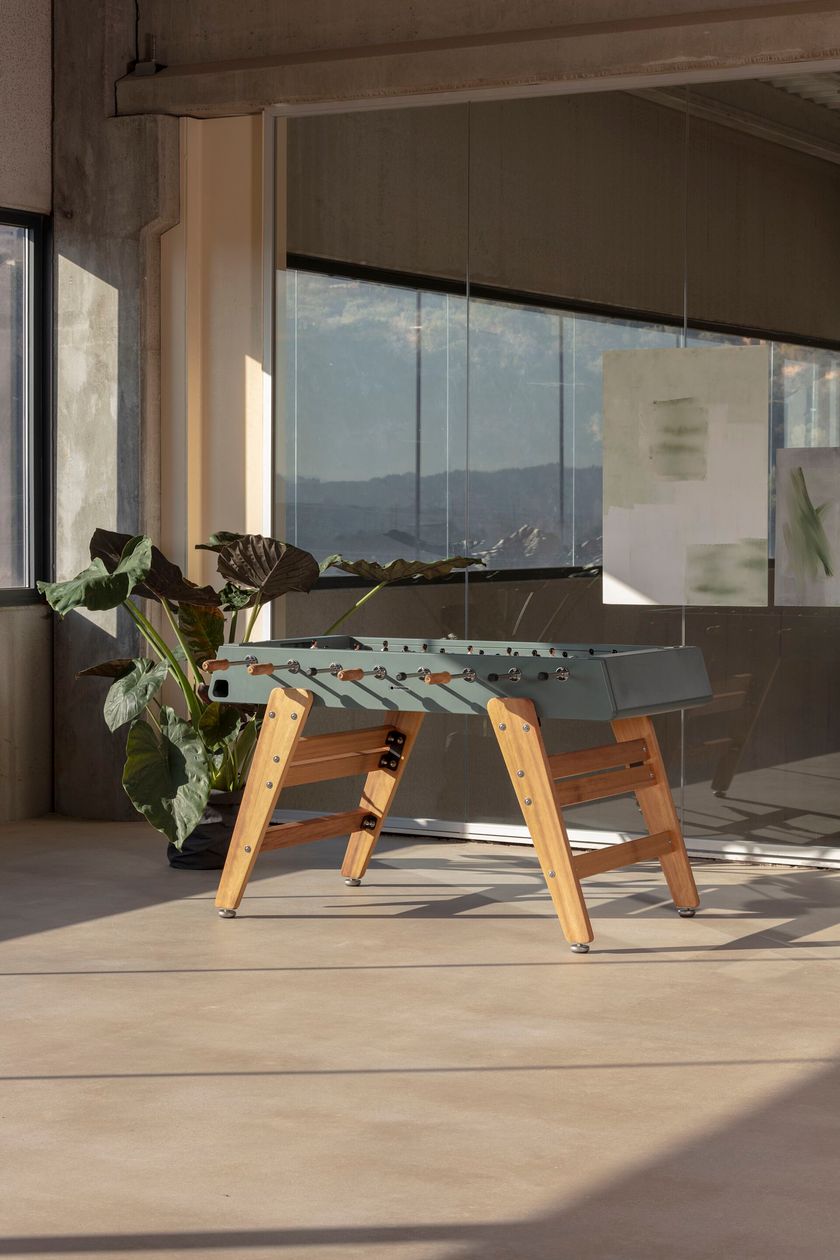 RS3 WOOD by RS Barcelona - Calciobalilla rettangolare in acciaio e gambe in Iroko - 2