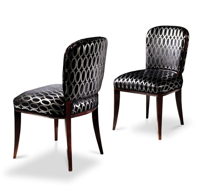 A TIMELESS BLEND Chair By Radice