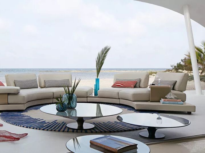OVNI Low round glass and aluminium coffee table By Roche Bobois