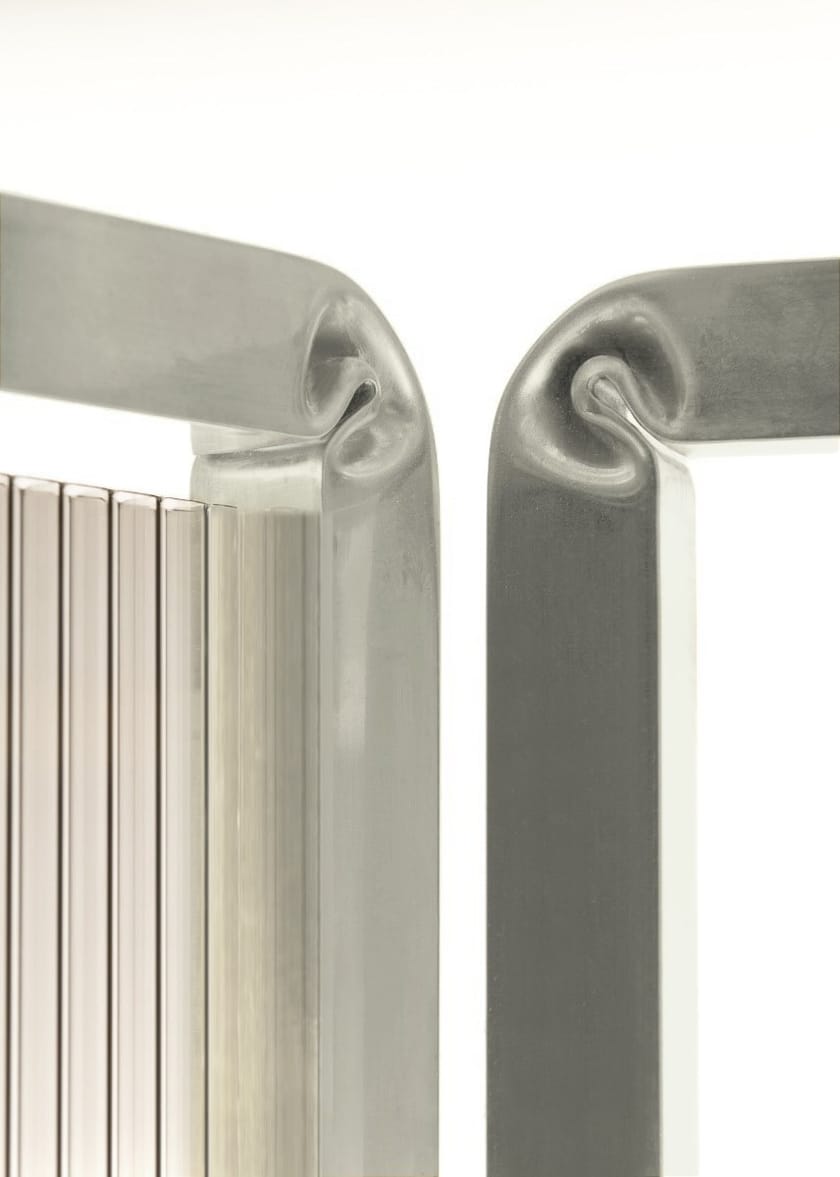 SEPARÉ Galvanized steel Screen By Situér design Federica Paoli