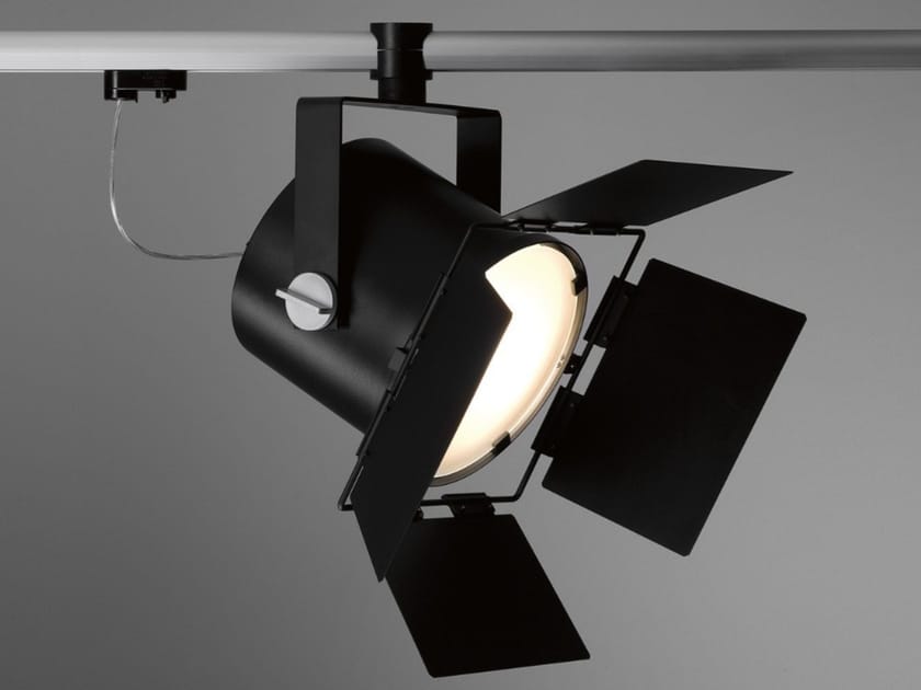SISTEMA SPOTTÒ Clamp spotlight By Martinelli Luce