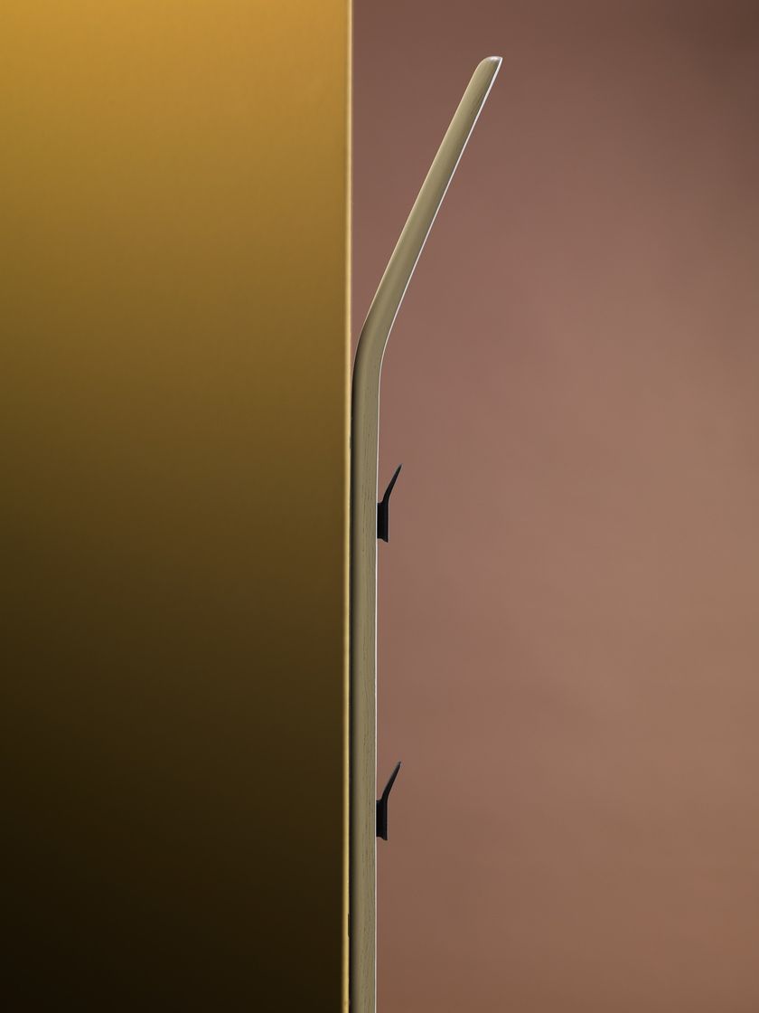 Wall-mounted coat rack SLEDGE By Zilio A&C design Peter Otto Vosding
