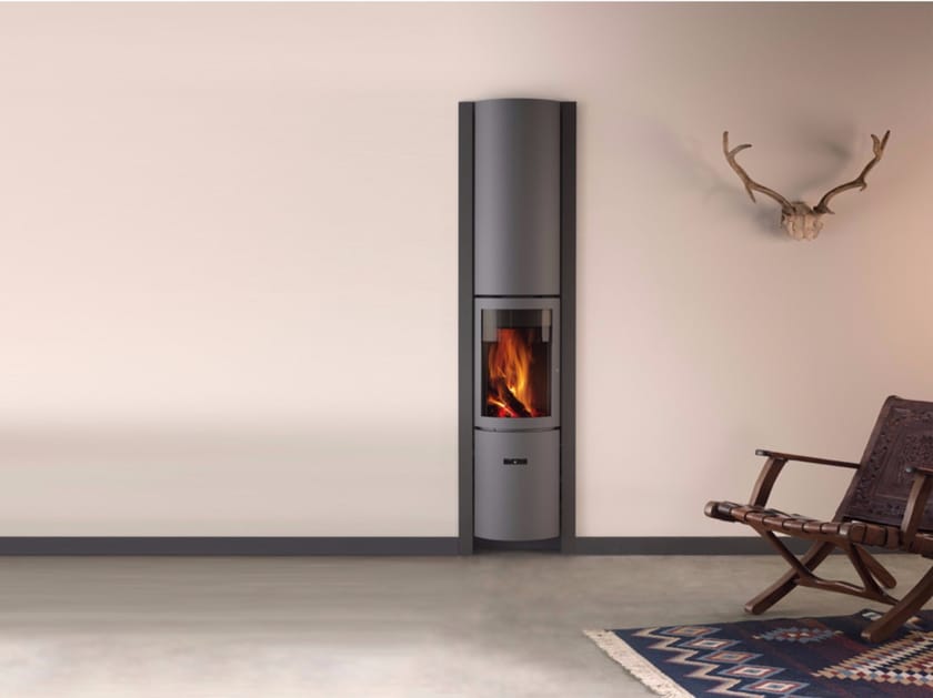 Woodburning wallmounted stainless steel stove for air heating STÛV 30