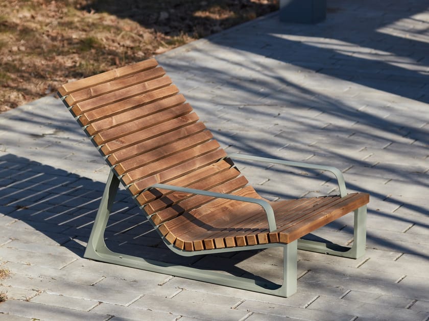 Powder coated steel outdoor chair SUMMER 2 SUN LOUNGER By Punto Design