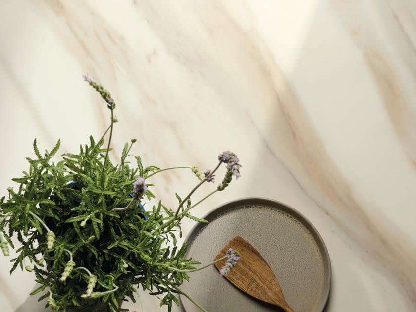 CALACATTA AUREO 4D, Top cucina in gres porcellanato effetto marmo