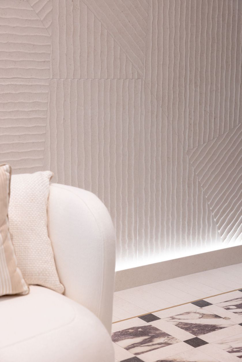 CREMA NEVE - RILIEVO VELO by Sapienstone - Rivestimento in gres porcellanato effetto pietra - 4