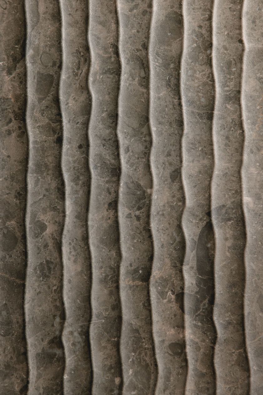 GRIGIO SAVELLI - RILIEVO VELO by Sapienstone - Rivestimento in gres porcellanato effetto pietra - 2
