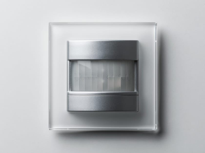 INTERRUTTORE AUTOMATICO KNX by JUNG - Sensore - 4