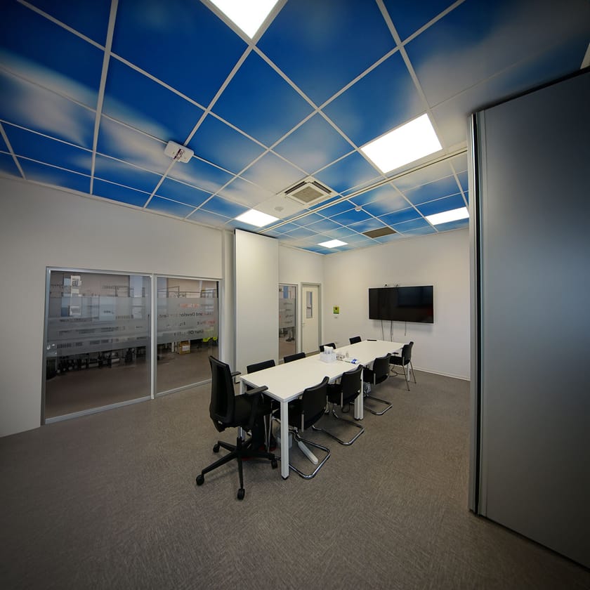 CIELO IN UNA STANZA by Sky-Tile® - Pannelli fonoassorbenti in lana di roccia per controsoffitto - 4