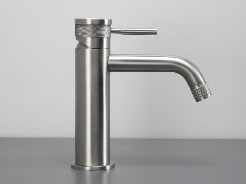 RÉTRO 0481119X Waschtischarmatur By Super Inox | design Piet Billekens