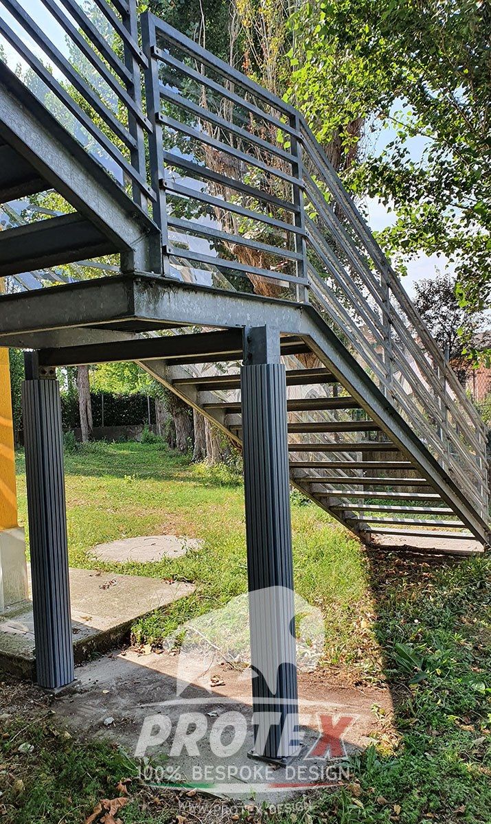 Fireproof Ethylene-vinyl acetate Impact protection Fire escape stair ...