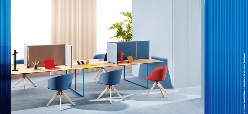 TOA CONFERENCE meeting table By Pedrali design Robin Rizzini