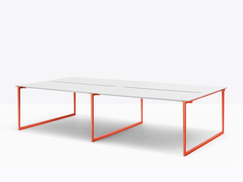 TOA WORKSTATION TOA3S scrivania By Pedrali design Robin Rizzini